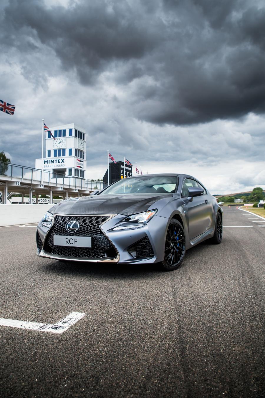  Lexus RC F 10th Anniversary Limited 2018 года  (UK) (фото 3 из 34)